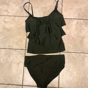 Ellen Tracy 2 piece Size 10